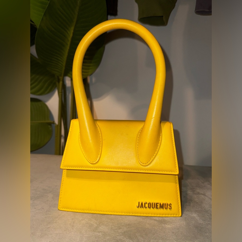 Jacquemus Sunny Yellow Medium Bag
